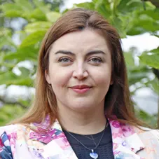 Dra. Fernanda Araneda