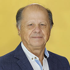 Néstor González